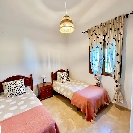 Casa Con Encanto 2 Solo Familias *