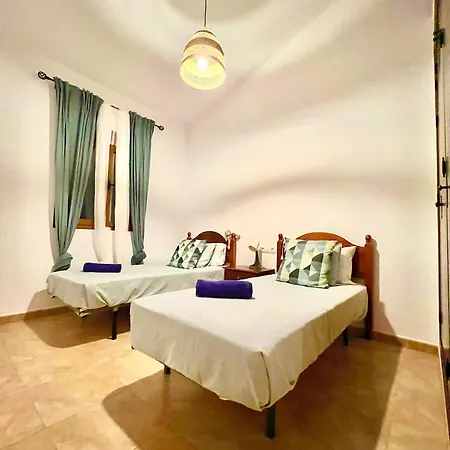 Casa Con Encanto 2 Solo Familias Holiday home Conil De La Frontera