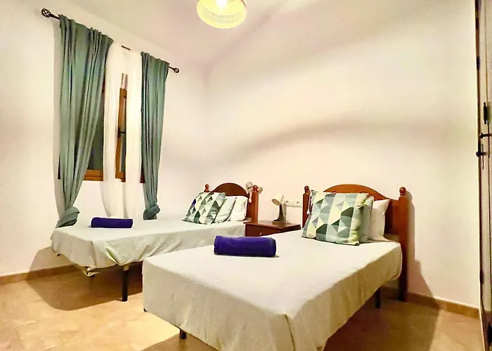 Casa Con Encanto 2 Solo Familias بيت للعطل كونيل ذي لا فرونتيرا